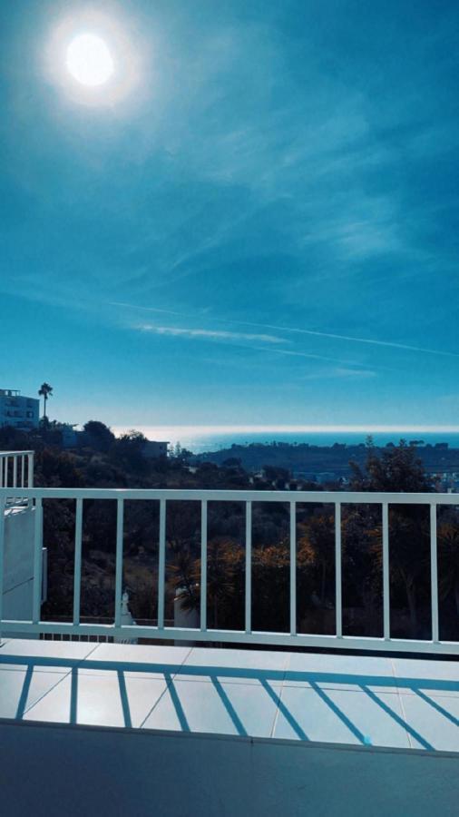 Ocean View Skyline Apartment ‚Hakuna Matata' Albufeira Bagian luar foto